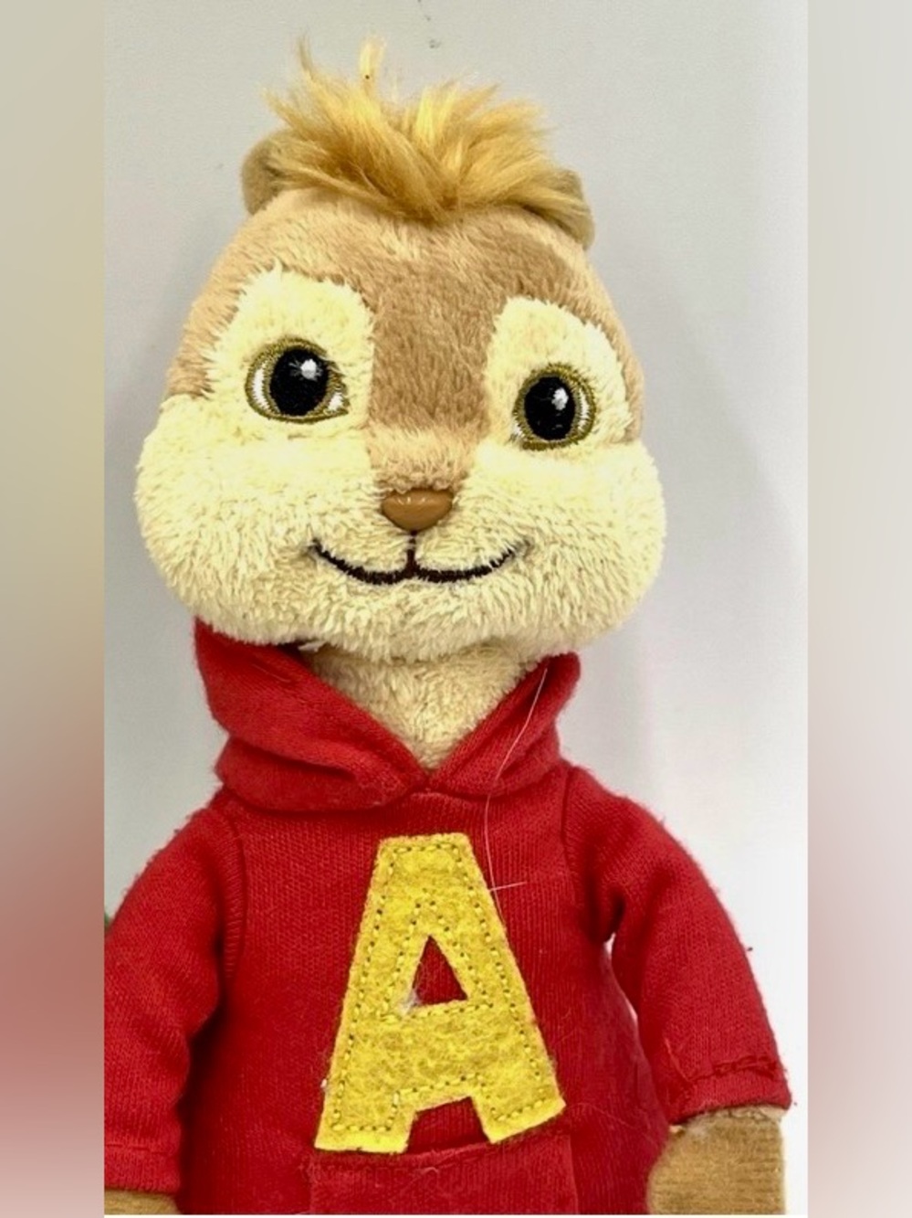 DISNEY - ALVIN AND THE CHIPMUNKS- TY ALVIN BEANIE BABY - COLLECTIBLE